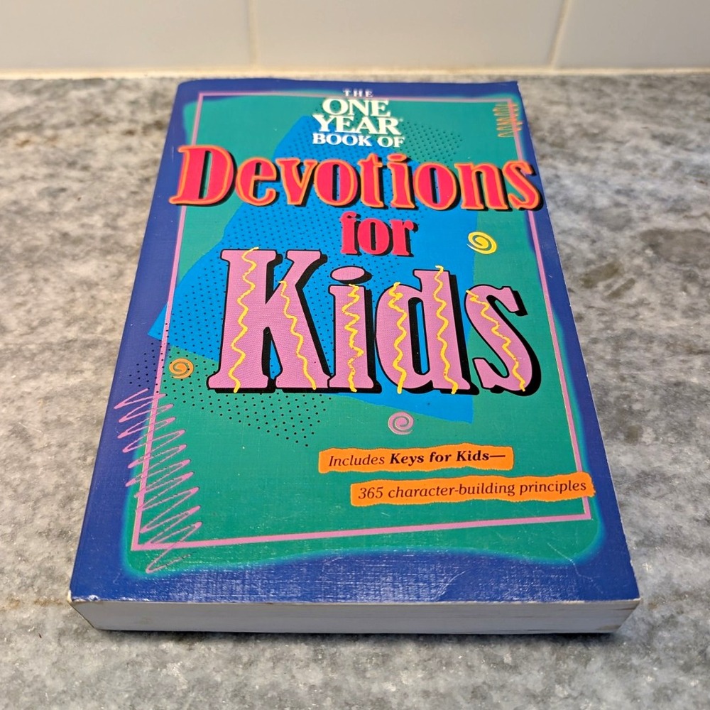 The One Year Book Of Devotions For Kids